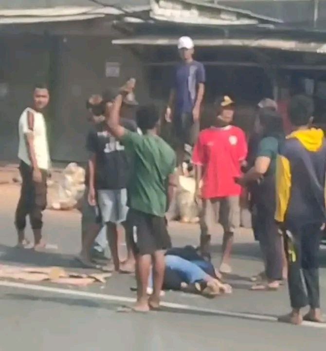 Terjadi Laka Lantas Di Cikarang Timur