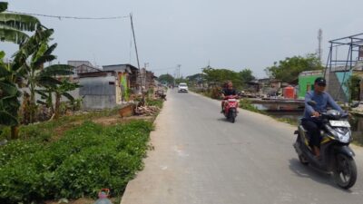 Bangunan Liar Diratakan di Bantaran Kali Ulu Puri Nirwana & GCC (Grand Cikarang City) Sampai Central Park