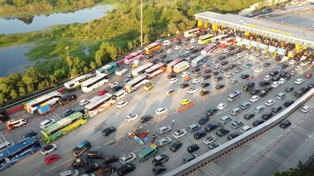 Arus Balik Lebaran, 239 Ribu Kendaraan Melintas di GT Cikatama hingga 24 Maret.